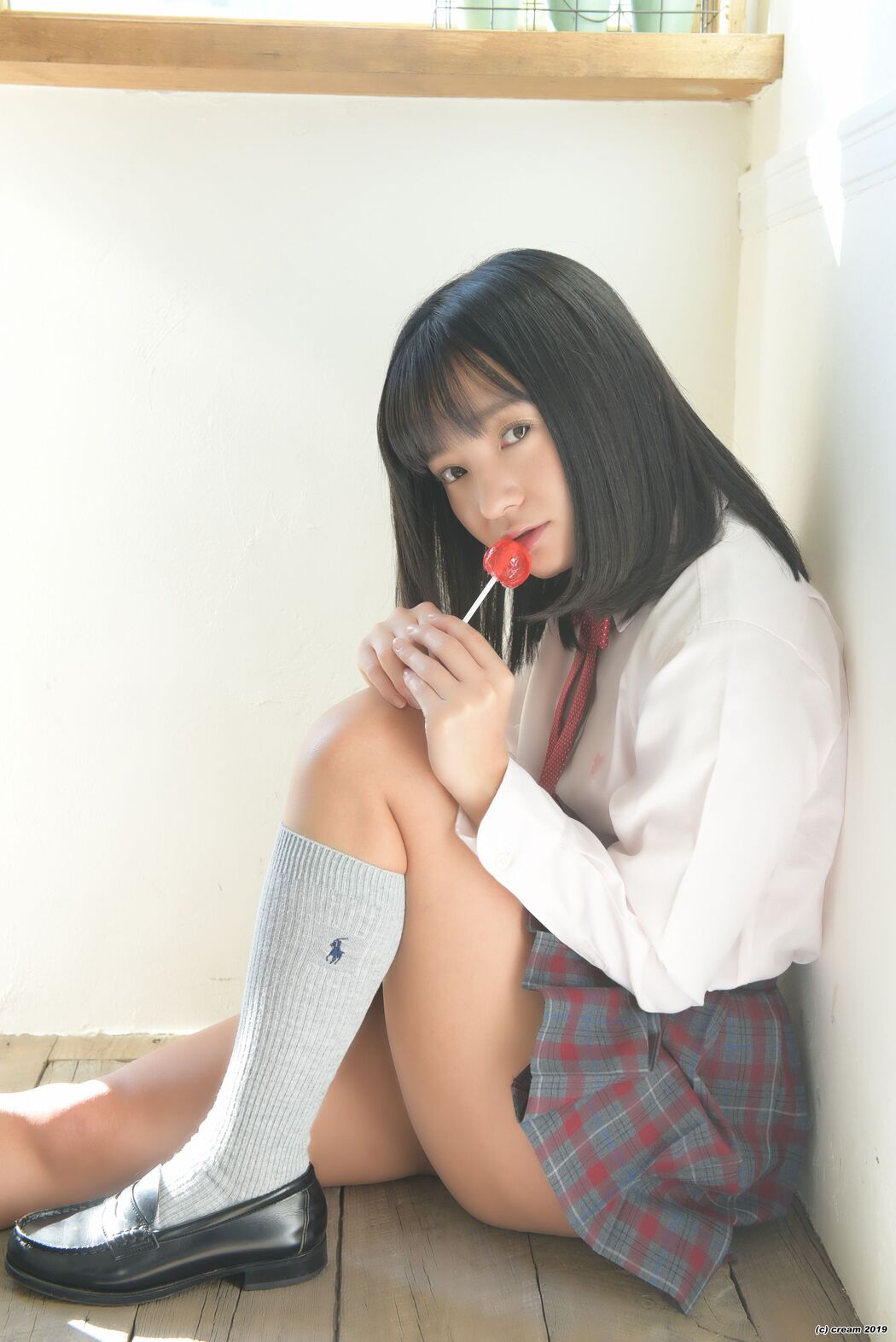 [LOVEPOP] Nishiaga Ayana "Ayana Stripes-(Cream)-PPV"
