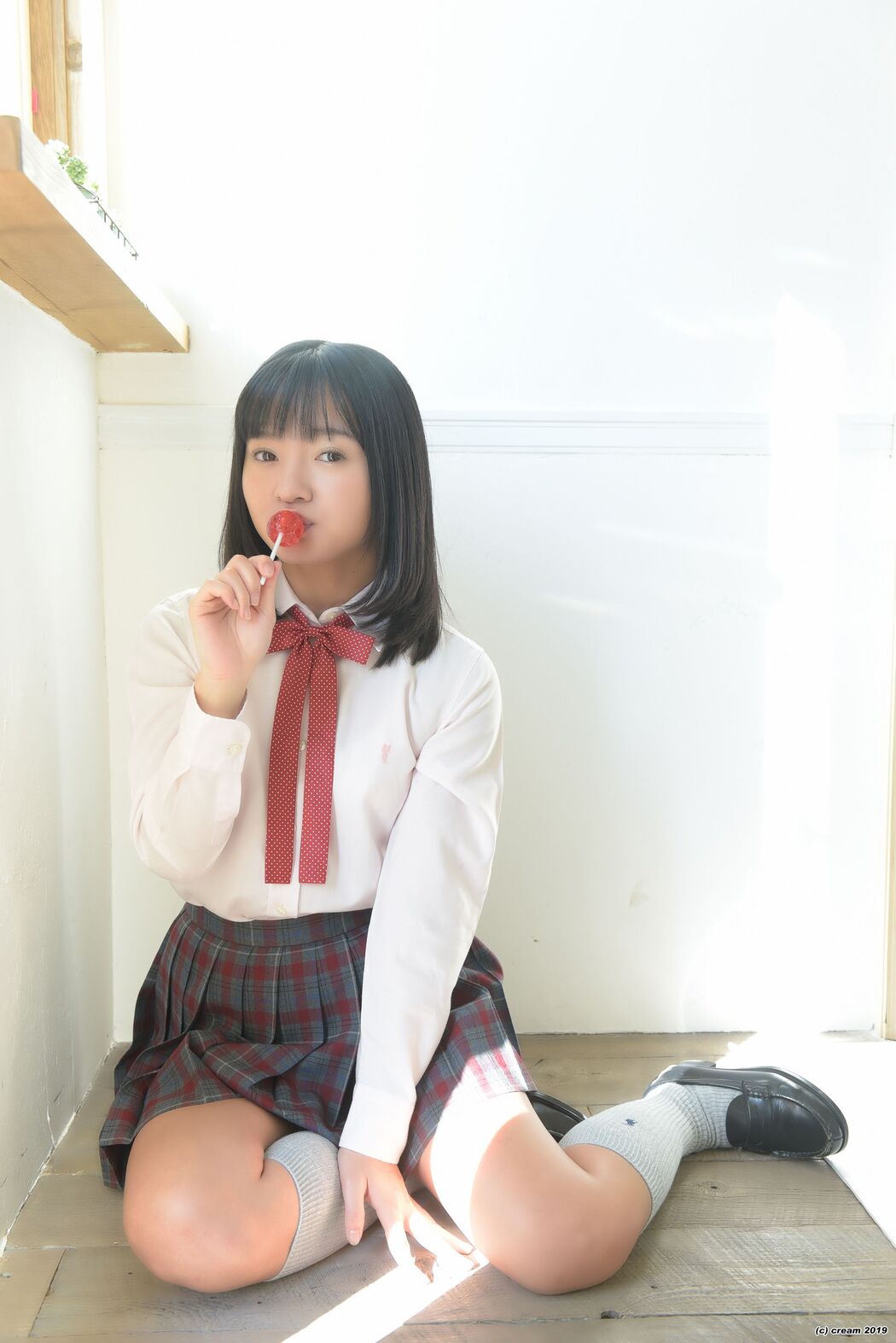 [LOVEPOP] Nishiaga Ayana "Ayana Stripes-(Cream)-PPV"