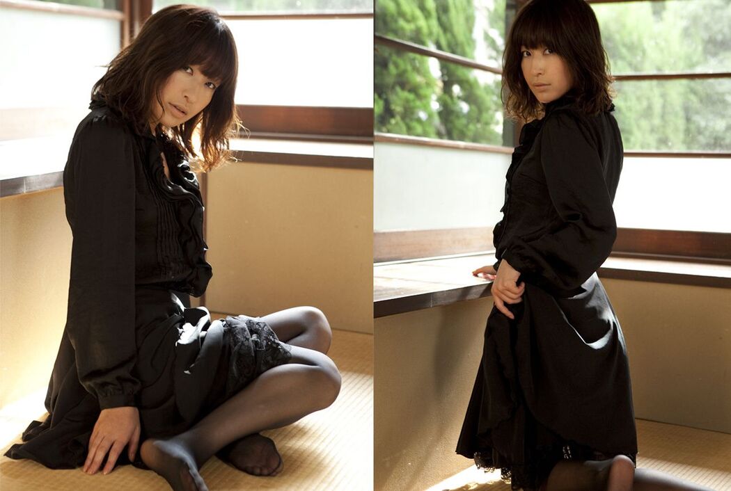 Mayumi Ono's "Love" Part 2 [Image.tv]