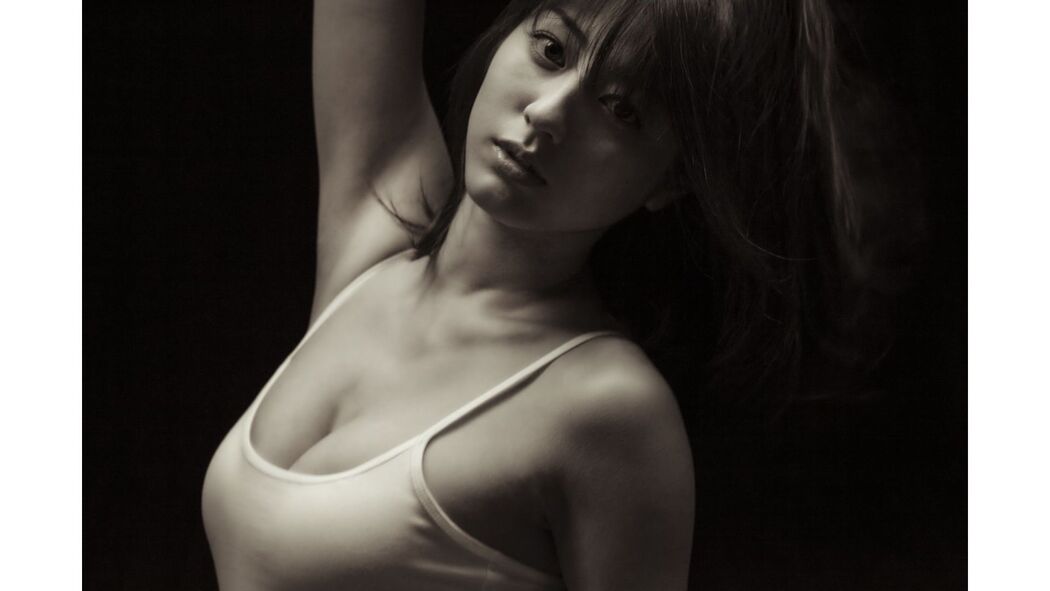 Yumi Sugimoto "baby don't cry" [Image.tv]