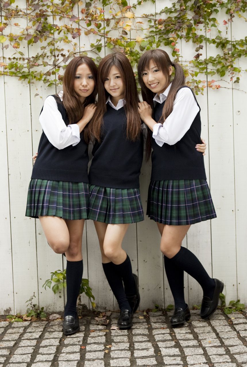 アミューズメント★ガールズ Amusement Girls "MIRACLE TRIO ミラクル トリオ" first edition [Image.tv]