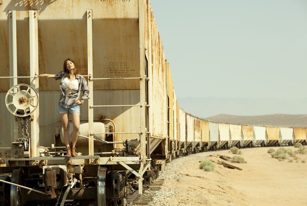 Suzanne スザンヌ "Souvenir" [Image.tv]