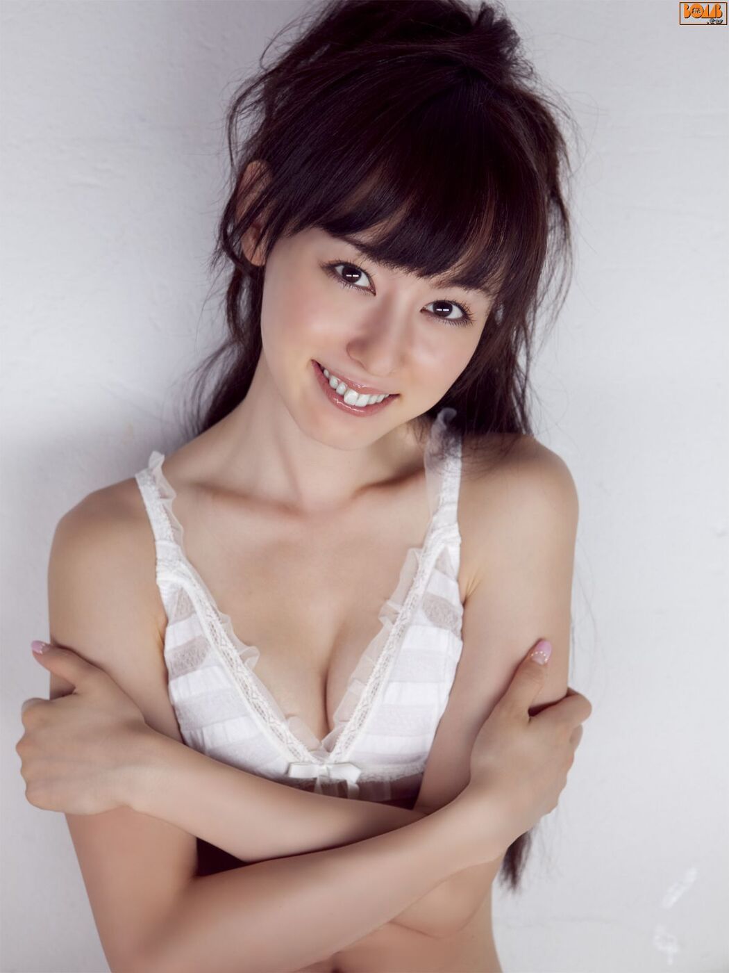 [Bomb.TV] January 2010 Issue Rina Akiyama