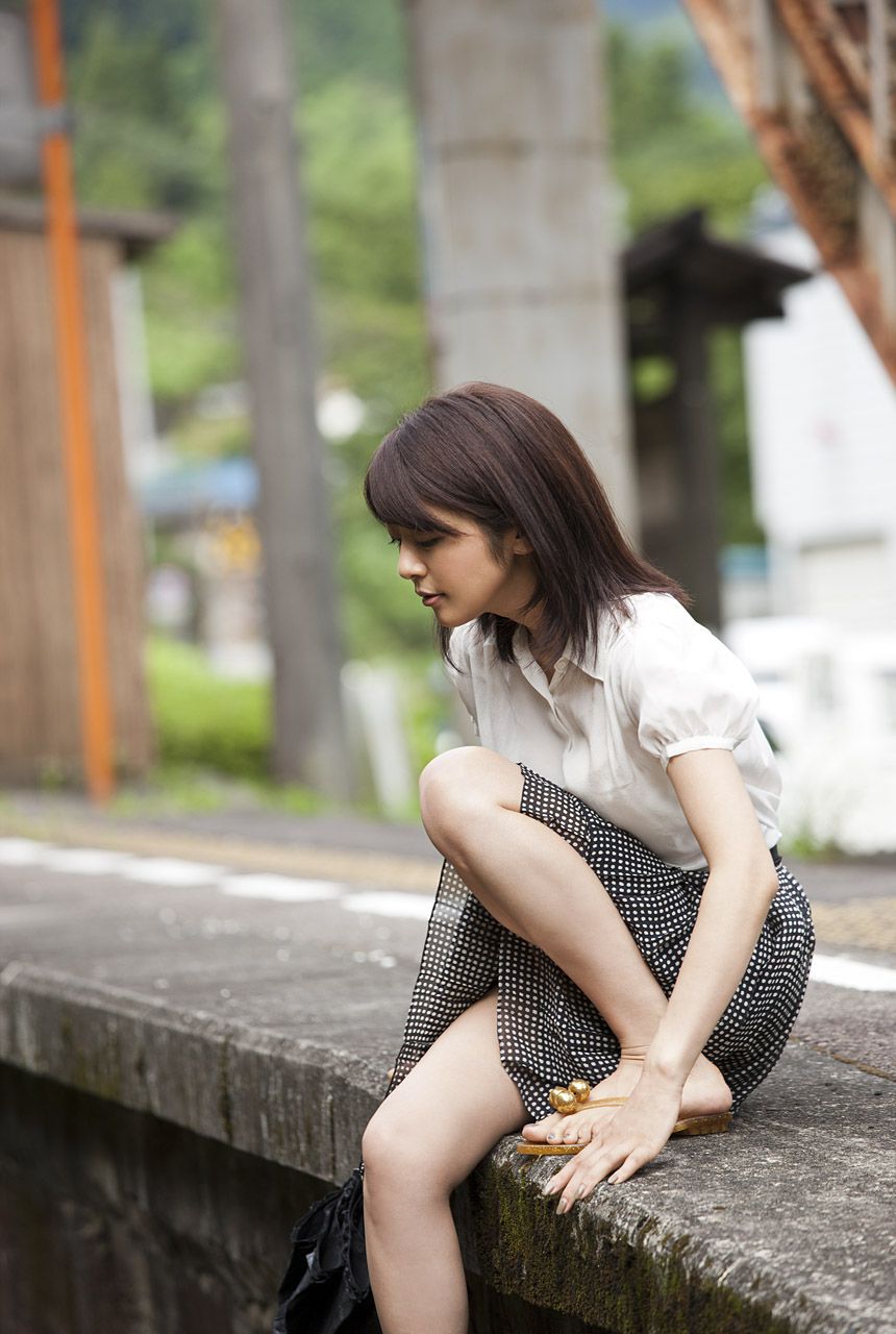 Shiraishi Miho's "Real Summer of Longing" [Image.tv]
