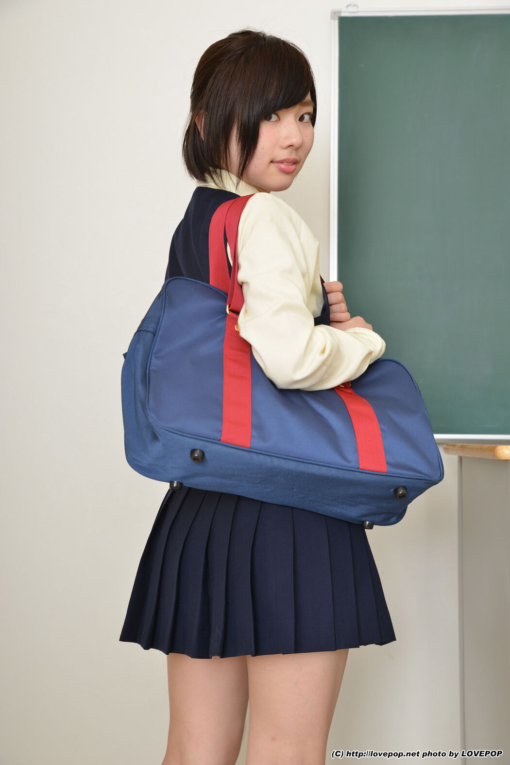 [LovePop] Rin Sasayama << School uniform confusion >>