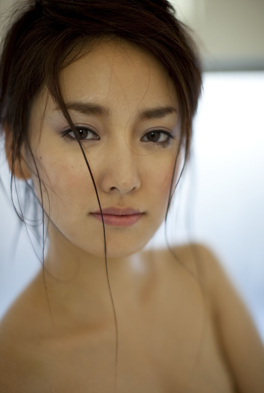 Natsuko Nagaike "Prism" [Image.tv]