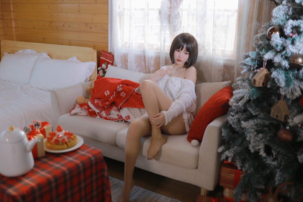 Coser@Tina很妖孽呀 Vol.009 温柔短发妹妹