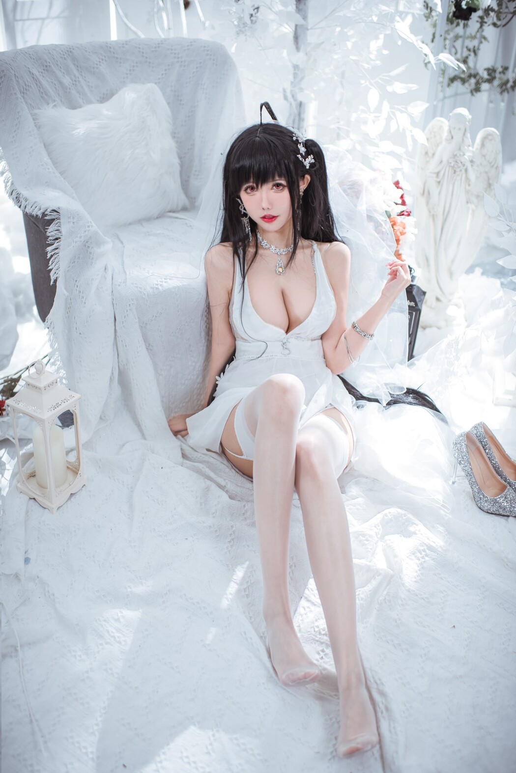 Coser@仙女月 Vol.008 大凤纯白婚纱