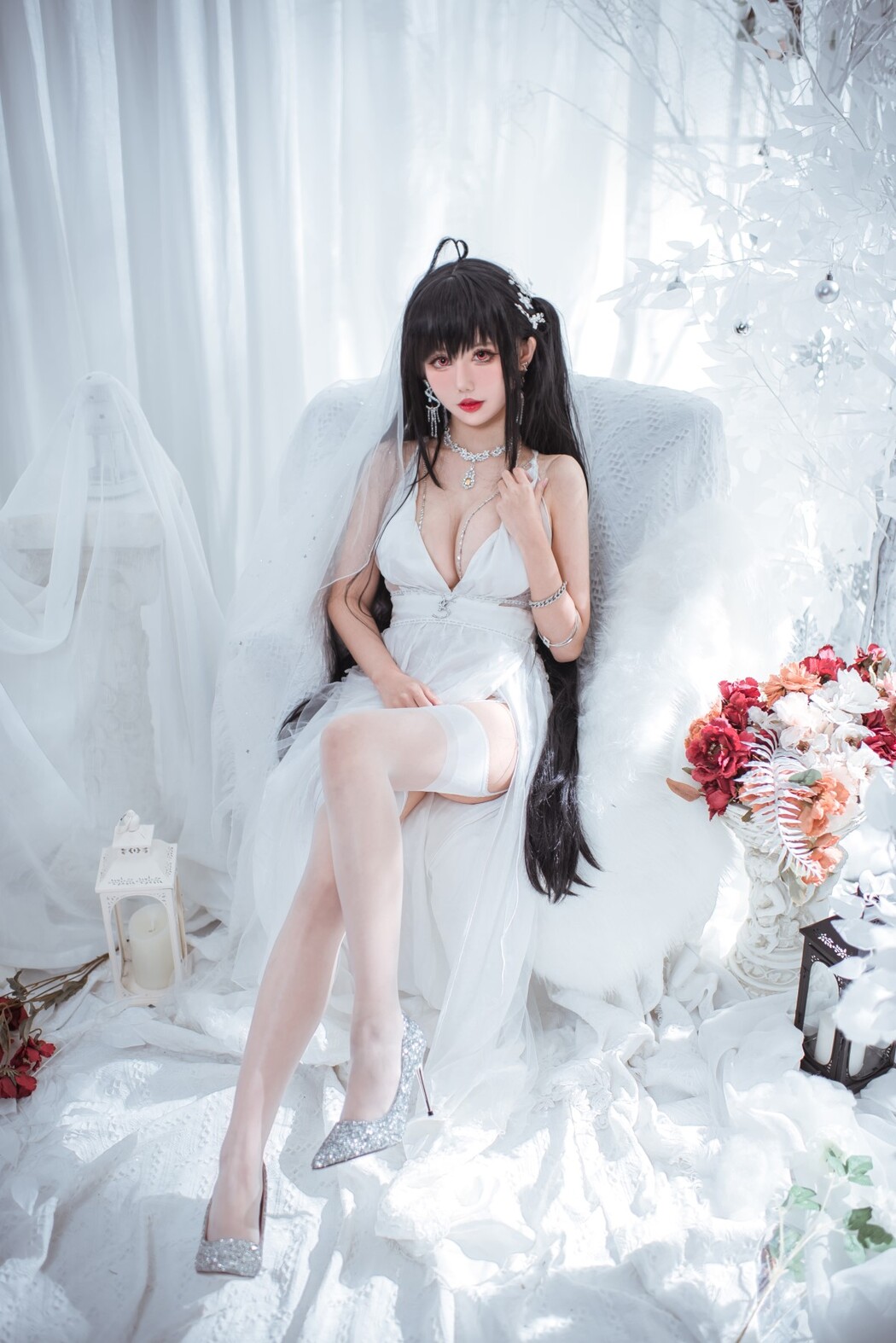 Coser@仙女月 Vol.008 大凤纯白婚纱