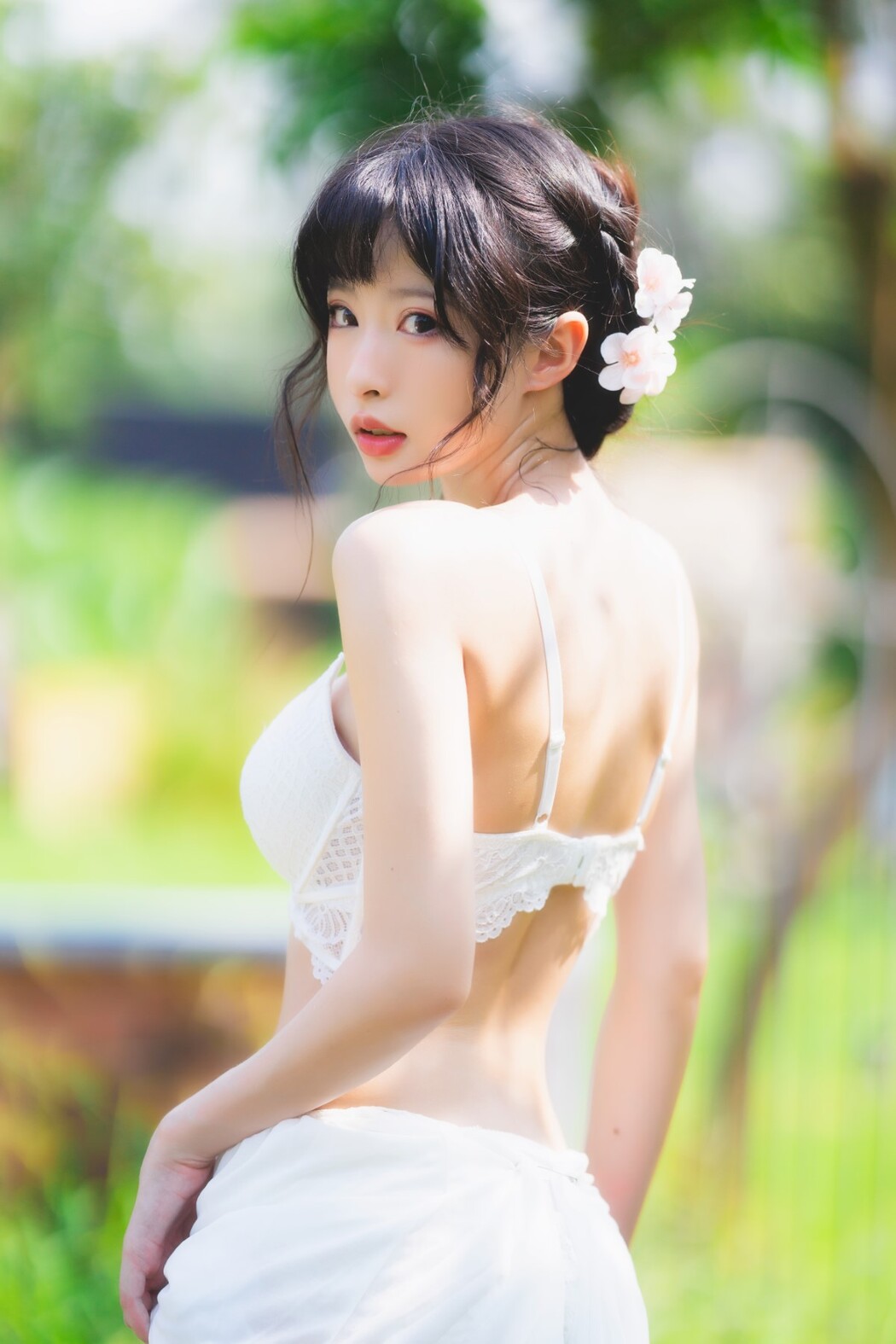 Coser@清水由乃 Vol.027 蕾丝花园