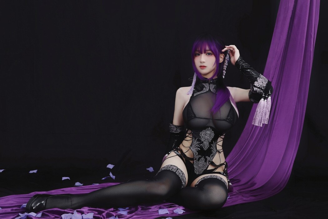 Coser@幼愛Youmeko Vol.005 紫流苏旗袍