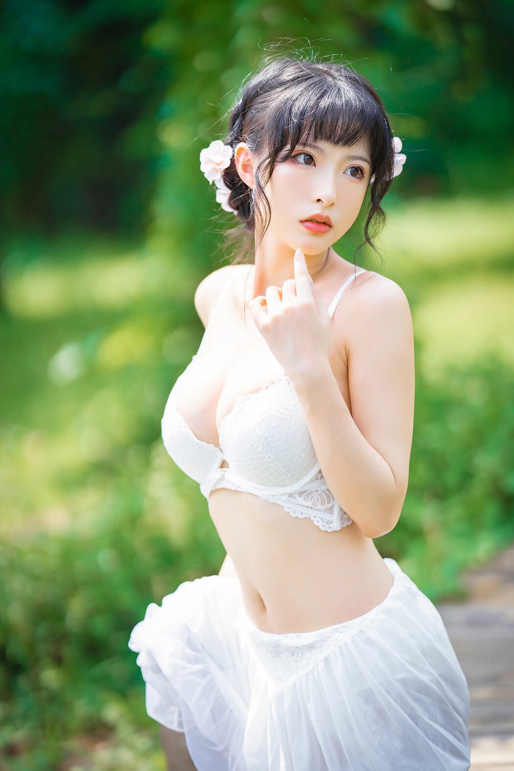 Coser@清水由乃 Vol.027 蕾丝花园 Cover Photo