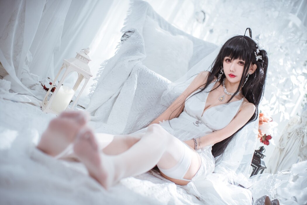 Coser@仙女月 Vol.008 大凤纯白婚纱