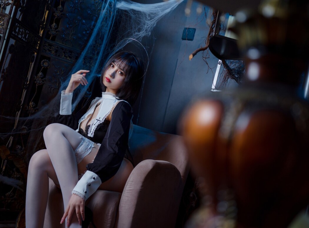 Coser@念雪 Vol.001 修女