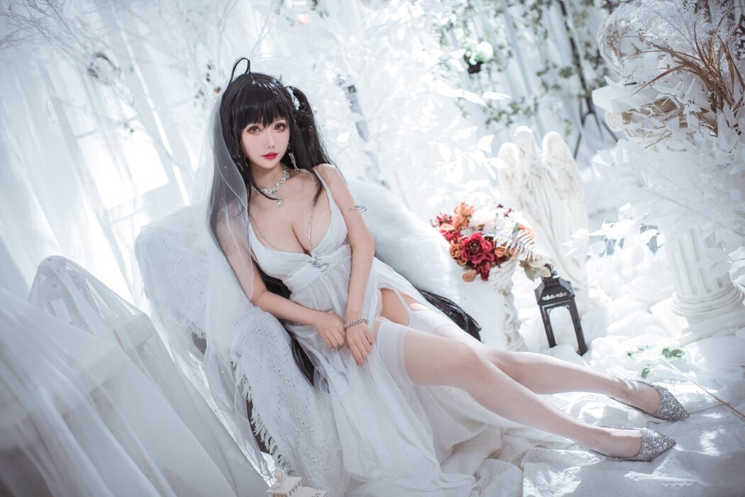 Coser@仙女月 Vol.008 大凤纯白婚纱