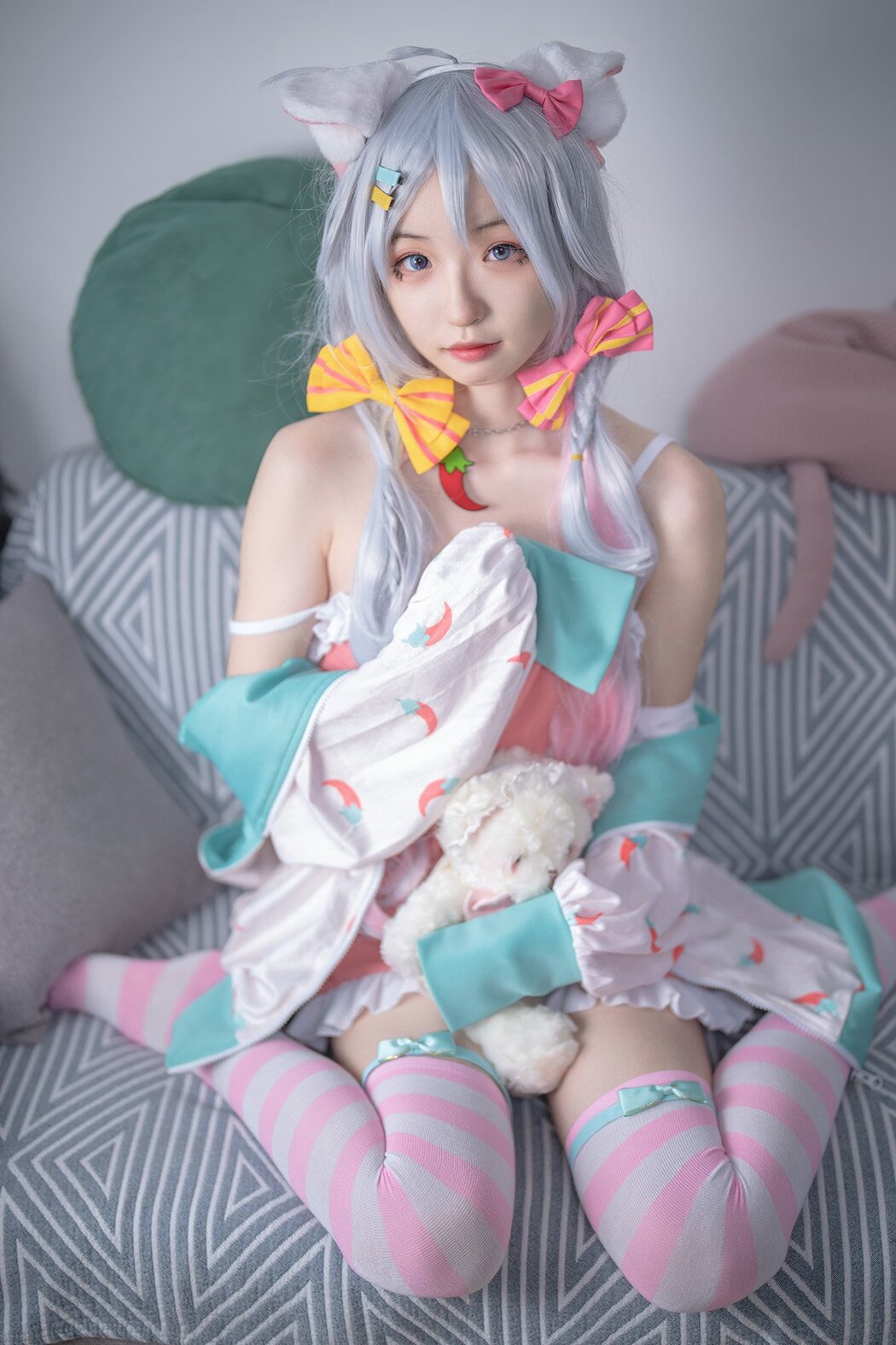 Coser@SA_海藻酸钠 Vol.004 神乐七奈 星期一的慵懒 Cover Photo