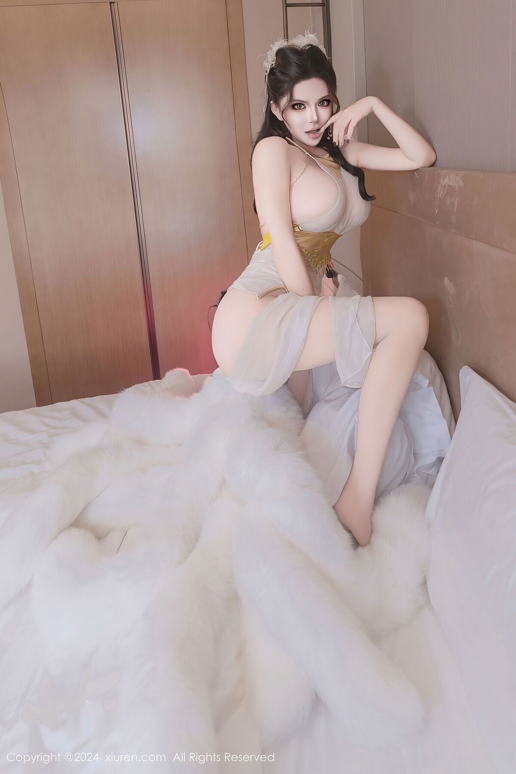 [XIUREN] No.9286 Yi Li Sha You Dian Bai
