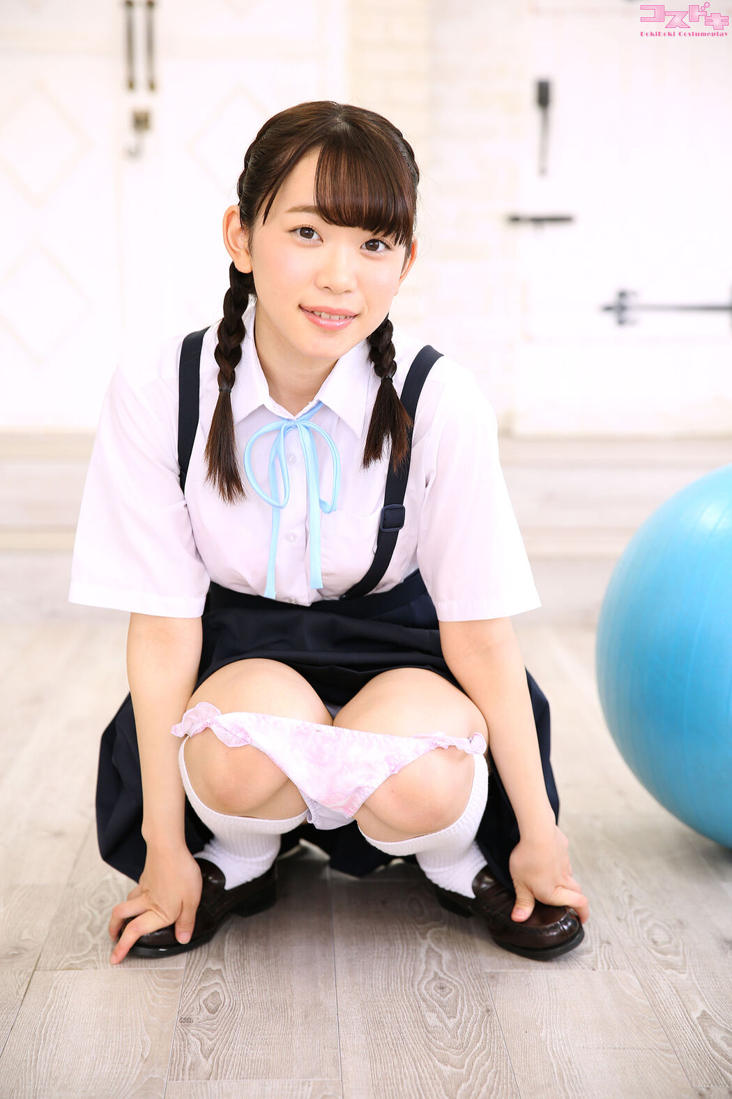 [Cosdoki] Yura Kano 架乃由罗/ 架乃ゆら kanoyura_pic_seifuku1