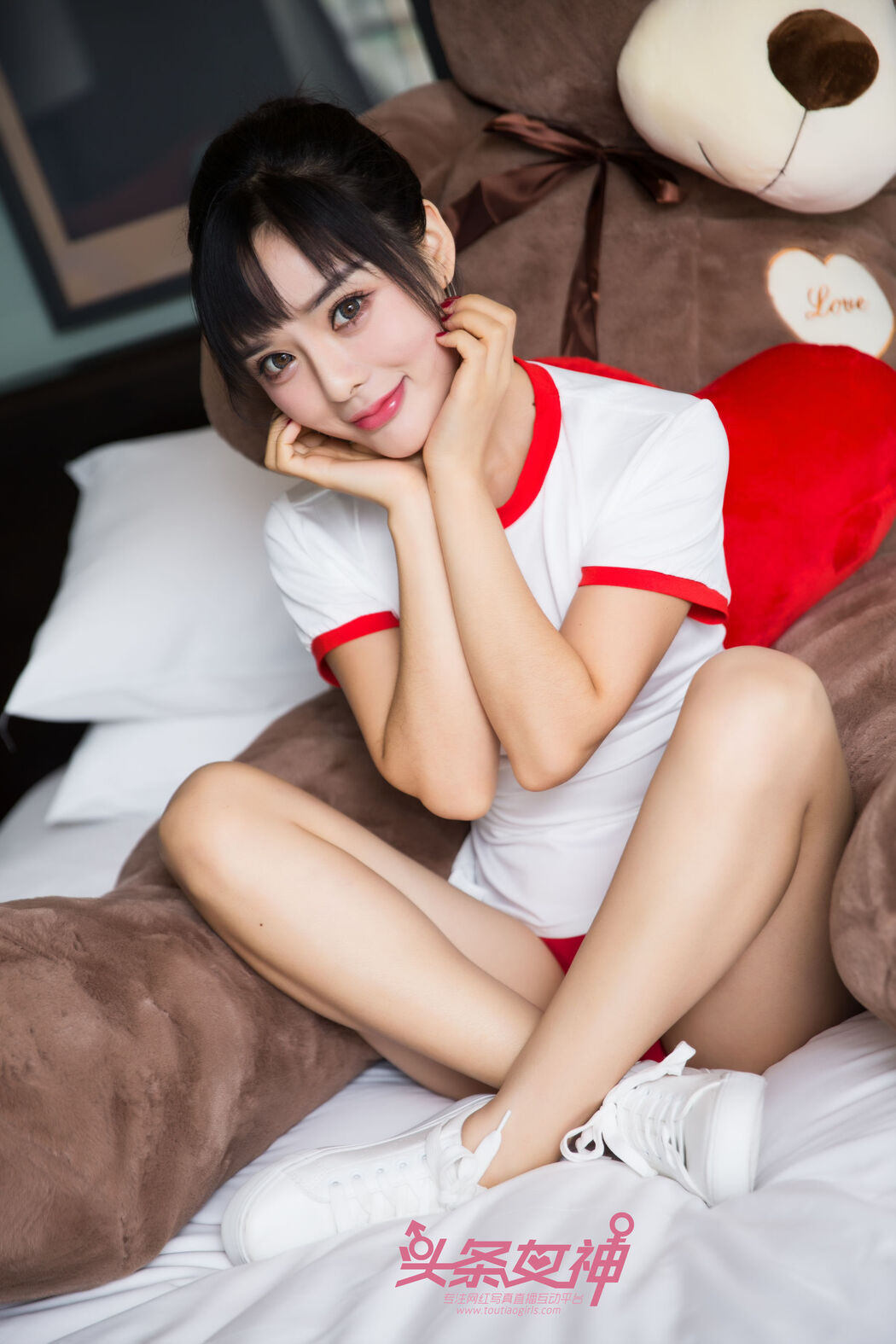 Zhou Xiyan "Little Cute Girl" [Headline Goddess Toutiaogirls]