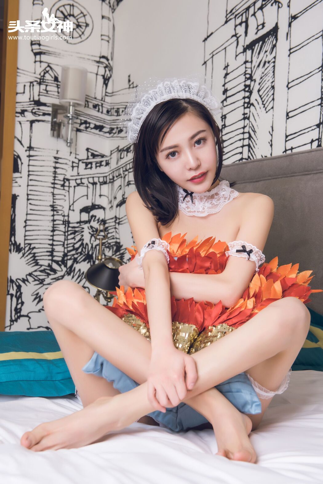 Xiaoai Iijima "Human の Painting" [Headline Goddess] Cover Photo