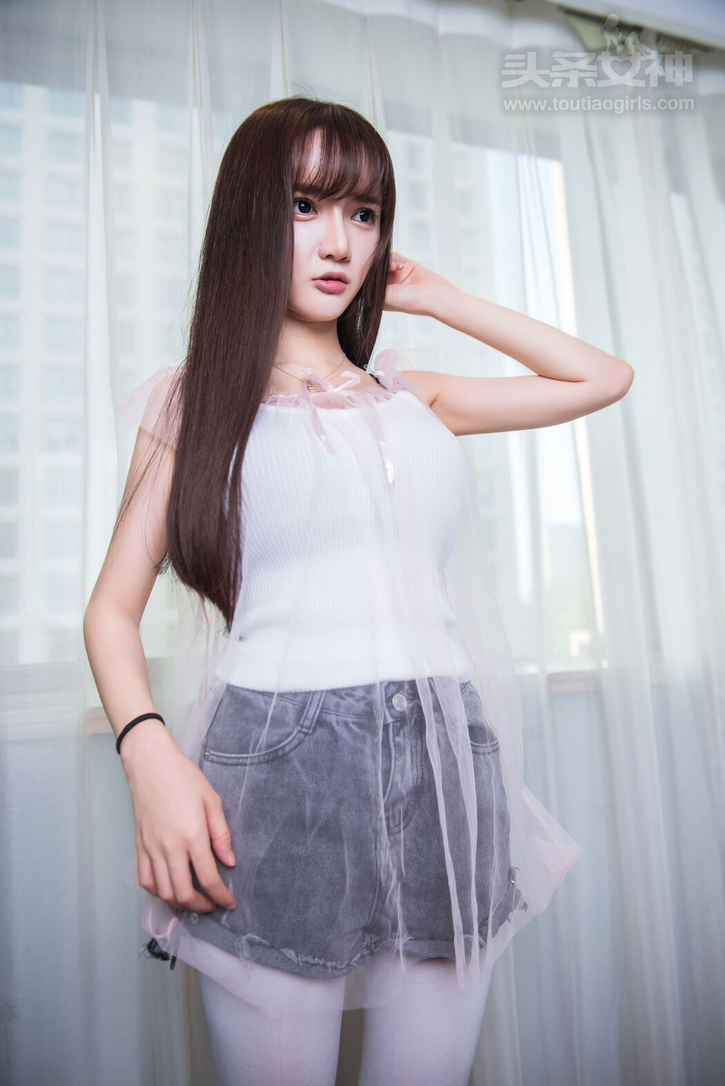 Xiao Ru Jing "White Socks Human Story" [Headline Goddess]