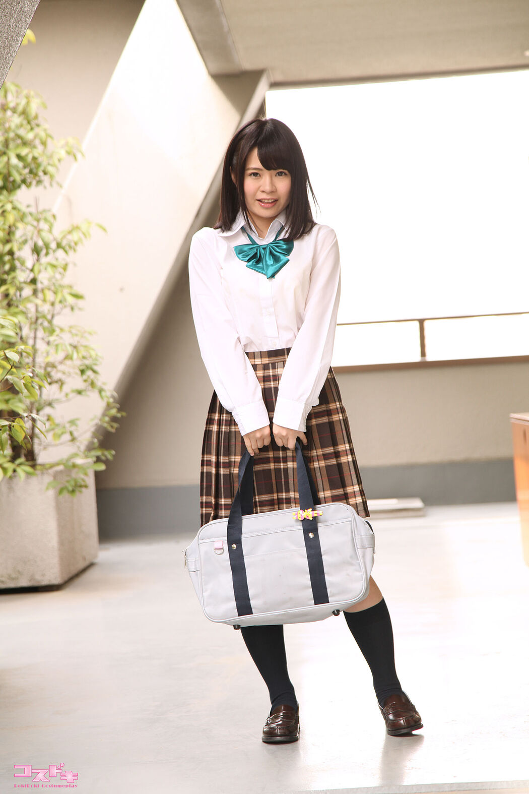 [Cosdoki] Yurina Aizawa Aizawa ゆりな/Aizawa Yurina aizawayurina_pic_seifuku1