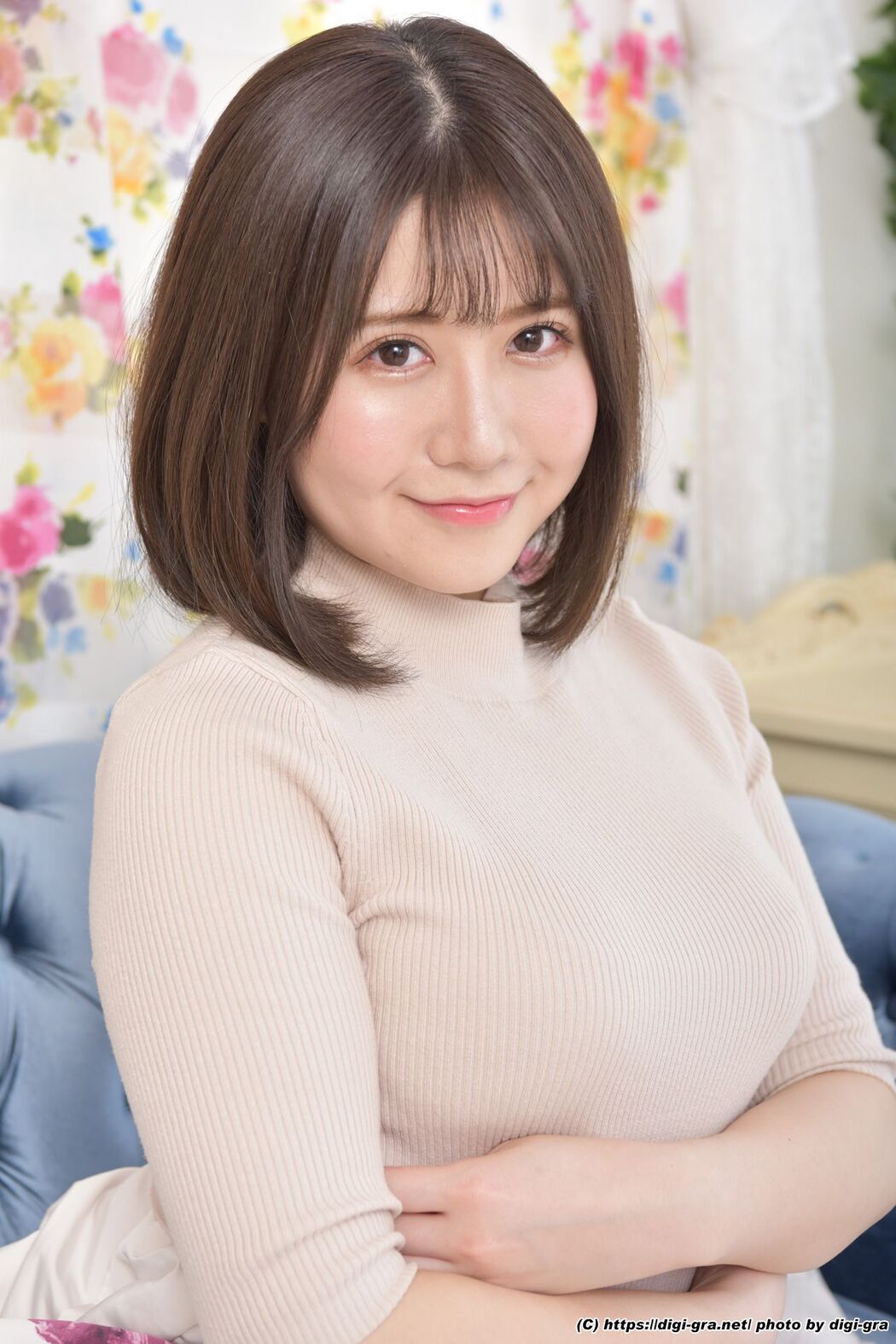 [Digi-Gra] Momoe Takanashi Little Bird Swimming ももえ Photoset 01