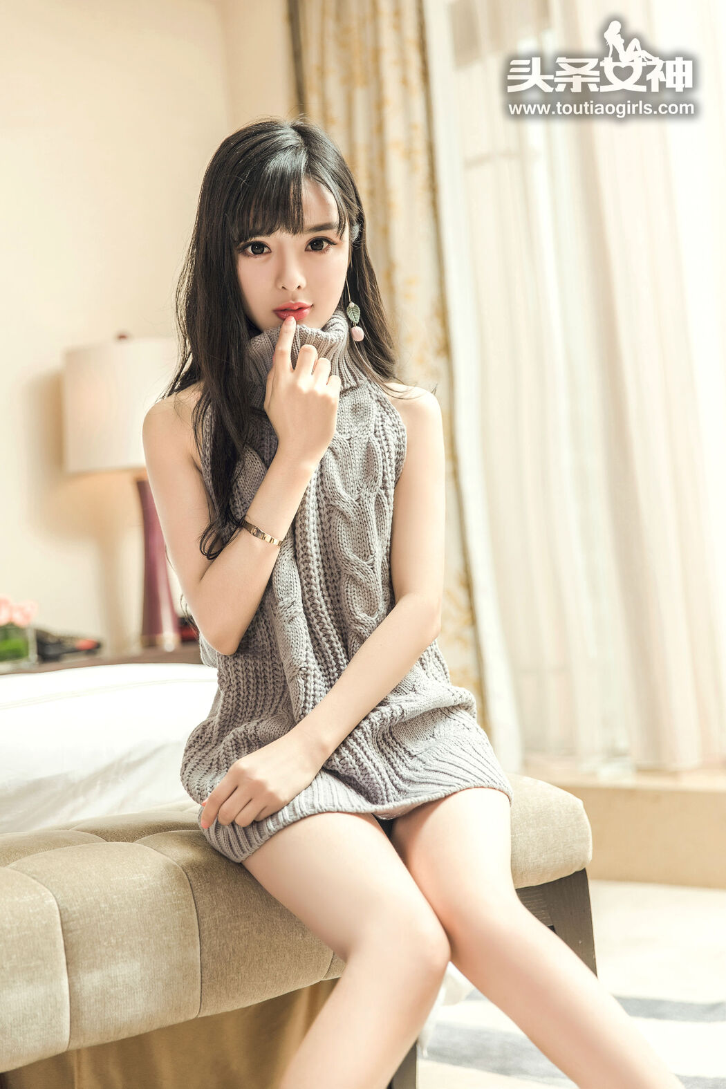 Zhou Xiyan "Net Red Sweater" [Headline Goddess]