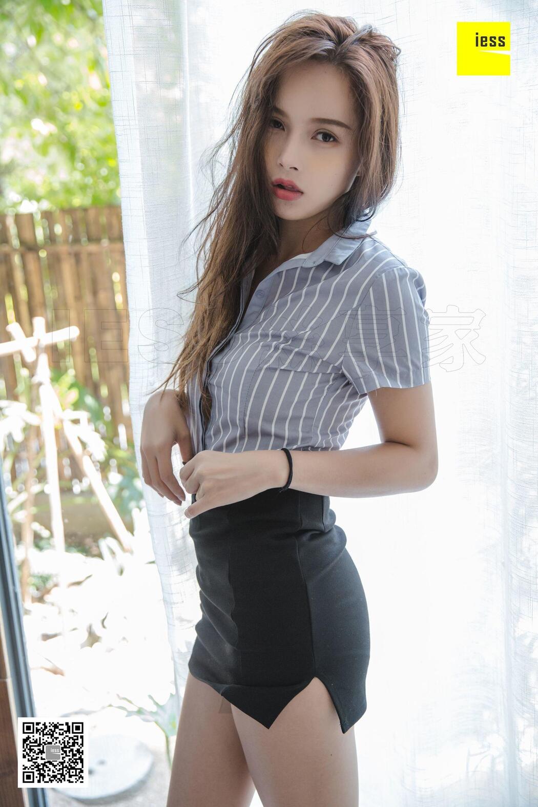 Model Xiao Yu "Xiao Yu Uniform Coffee Silk" [异思趣向IESS]