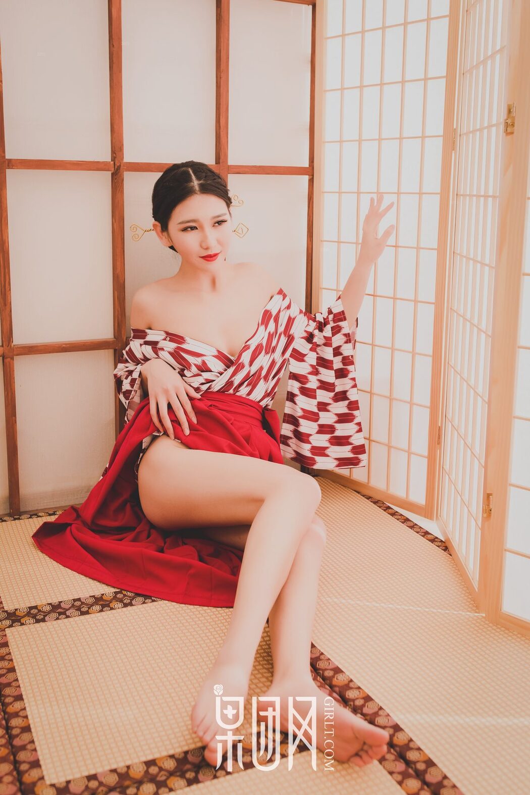 Girlt果团网 No.115 Tang Guo Er