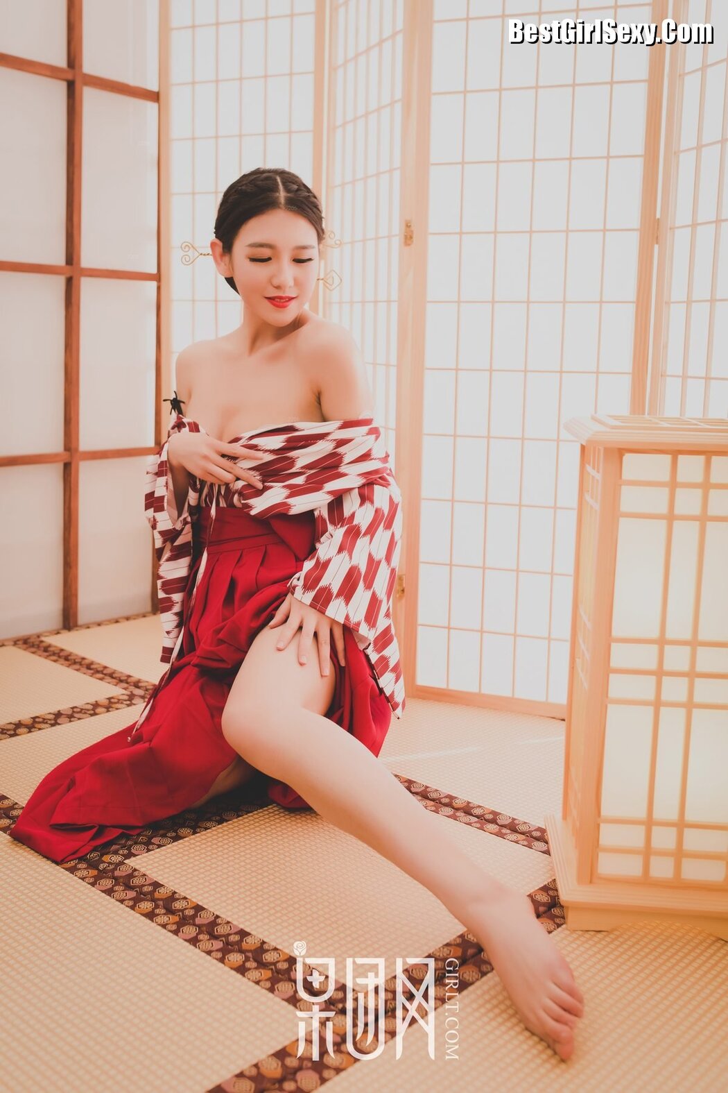 Girlt果团网 No.115 Tang Guo Er