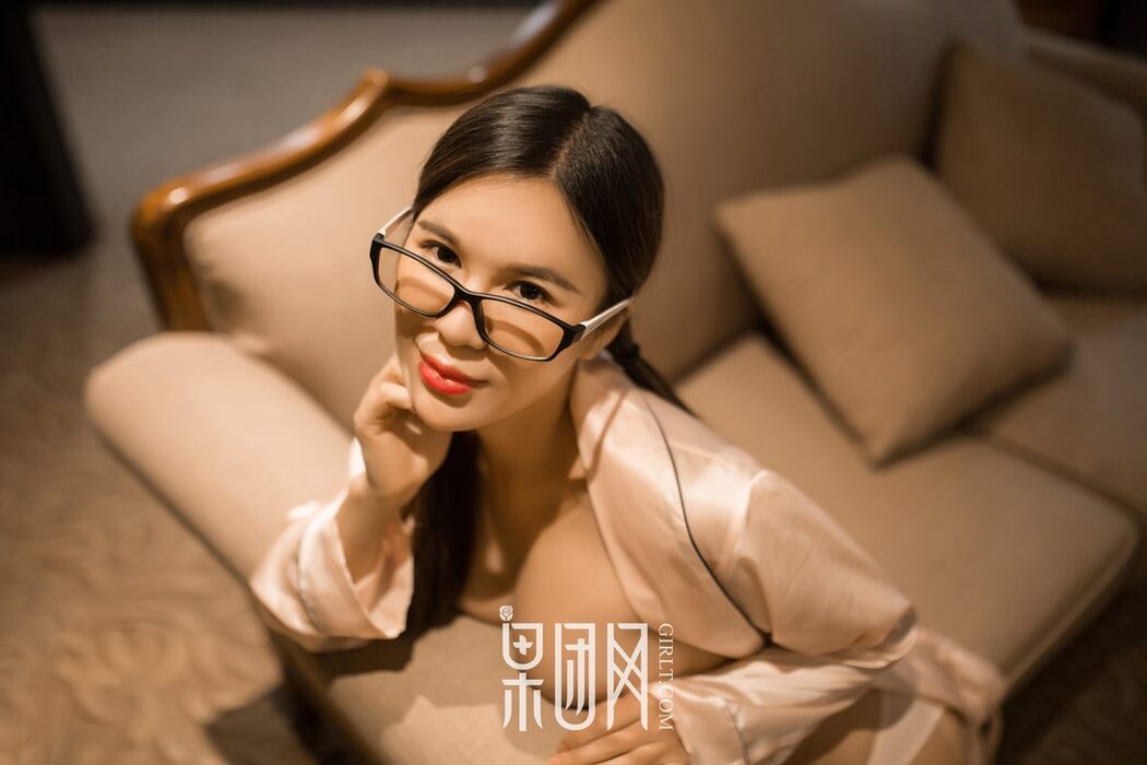 Girlt果团网 No.112 Wang Zi Guo