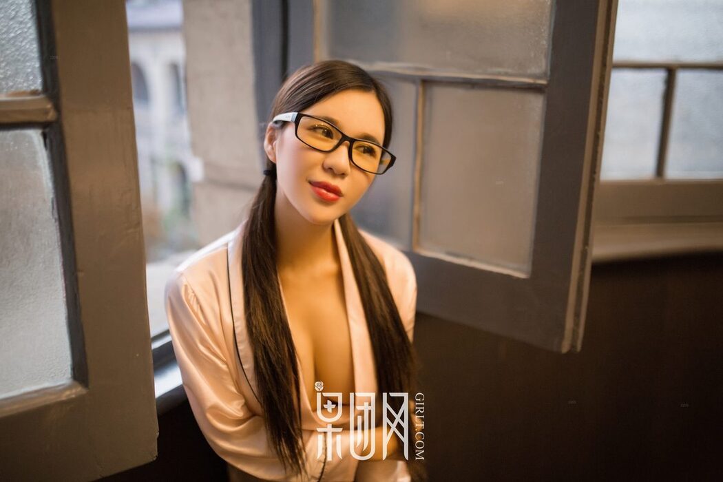 Girlt果团网 No.112 Wang Zi Guo