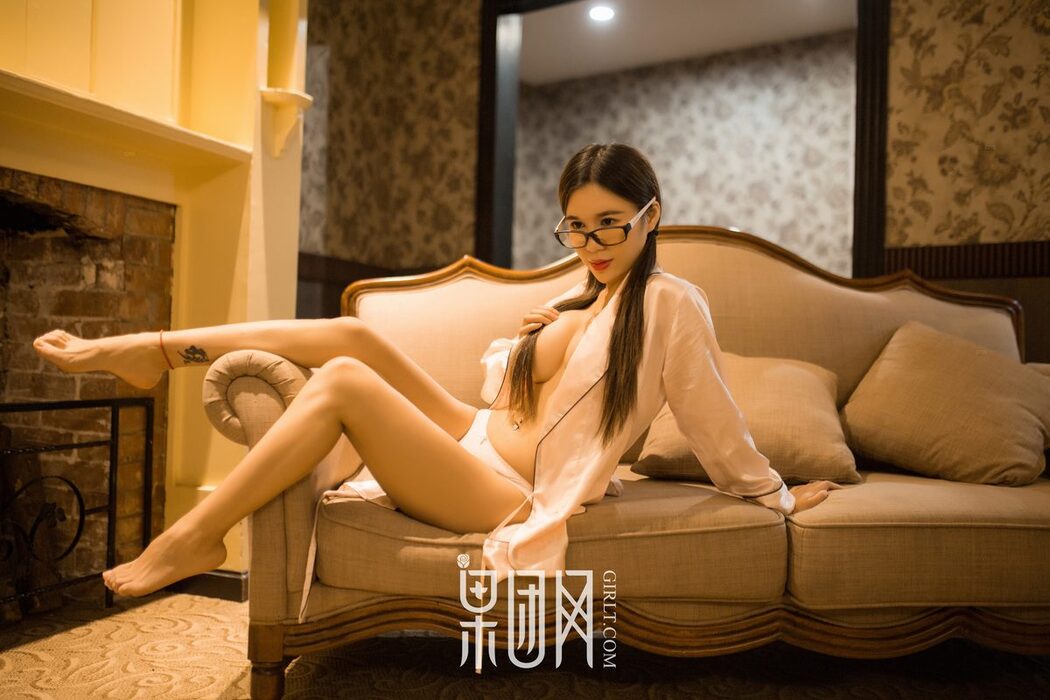 Girlt果团网 No.112 Wang Zi Guo