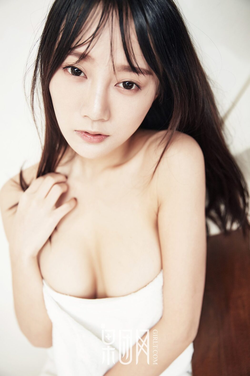 Girlt果团网 No.122 He Jia Ying