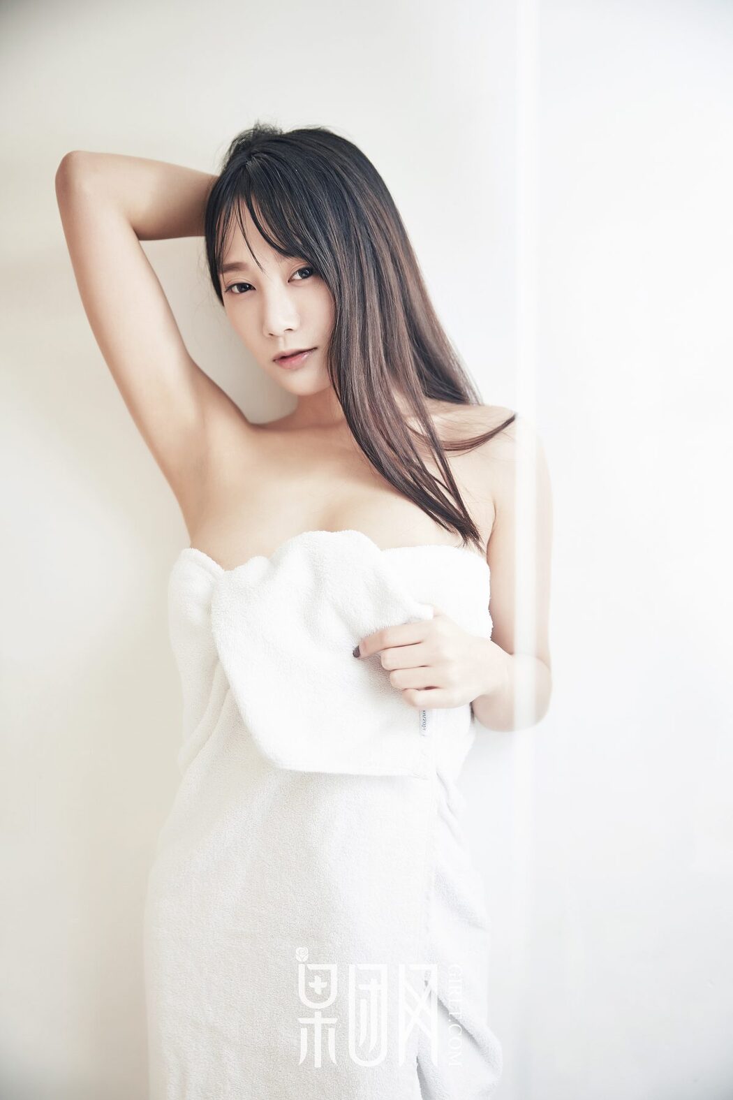 Girlt果团网 No.122 He Jia Ying