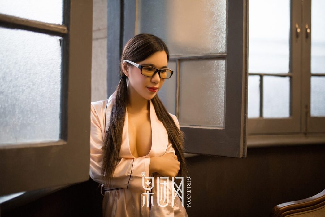 Girlt果团网 No.112 Wang Zi Guo