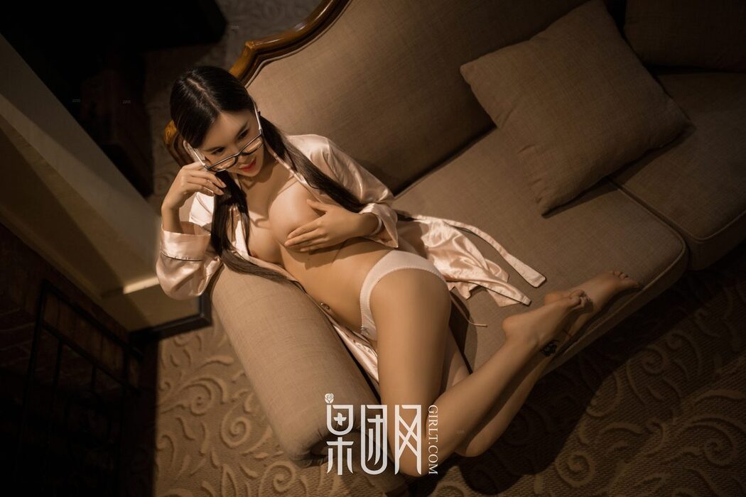 Girlt果团网 No.112 Wang Zi Guo