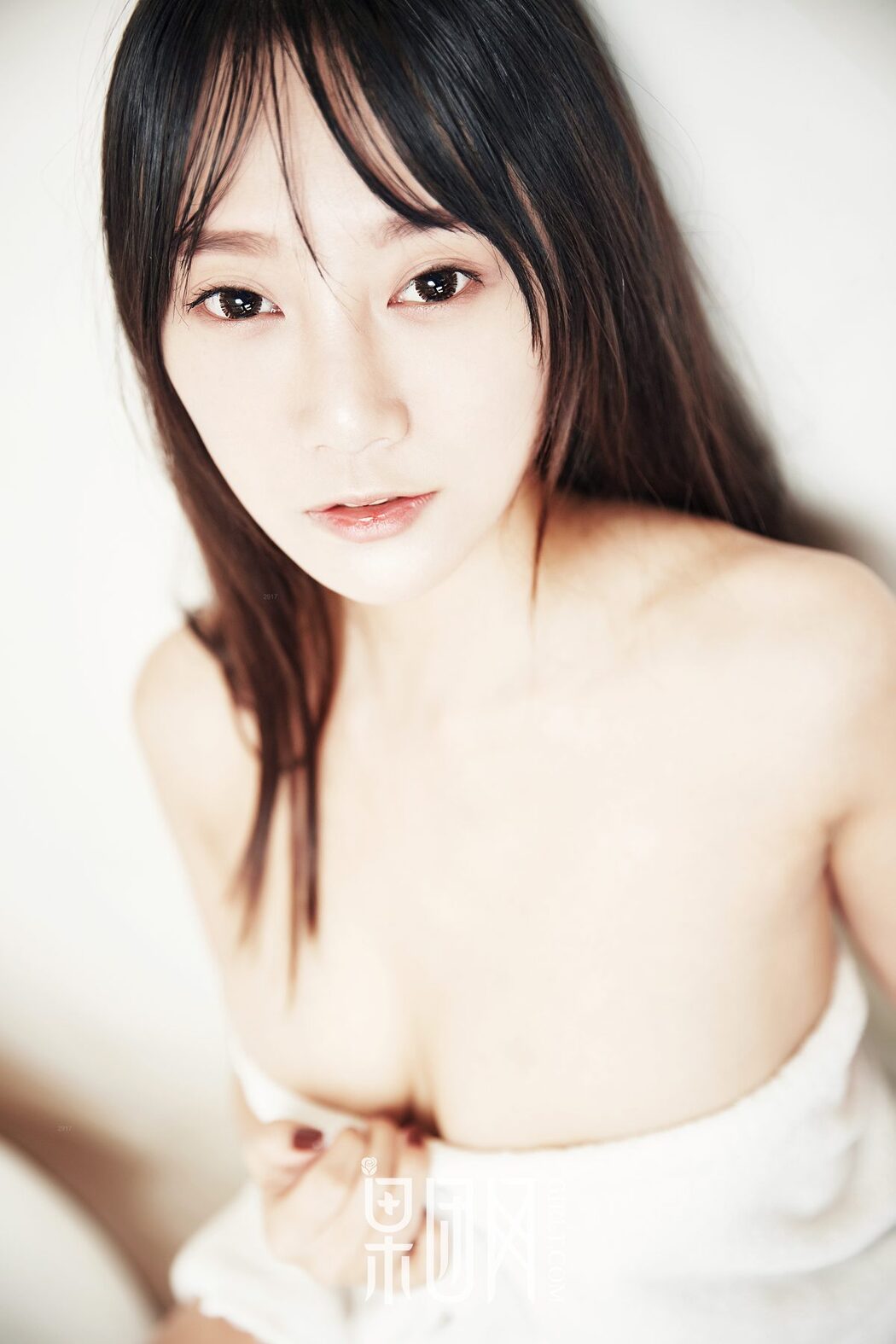 Girlt果团网 No.122 He Jia Ying