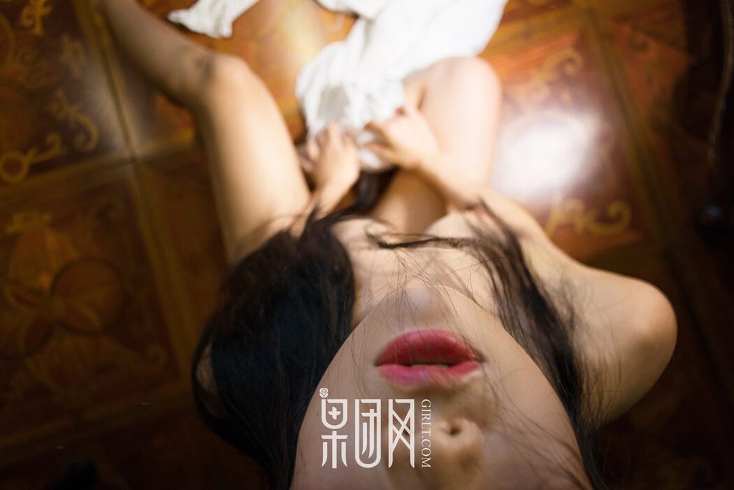 Girlt果团网 No.071 Emily