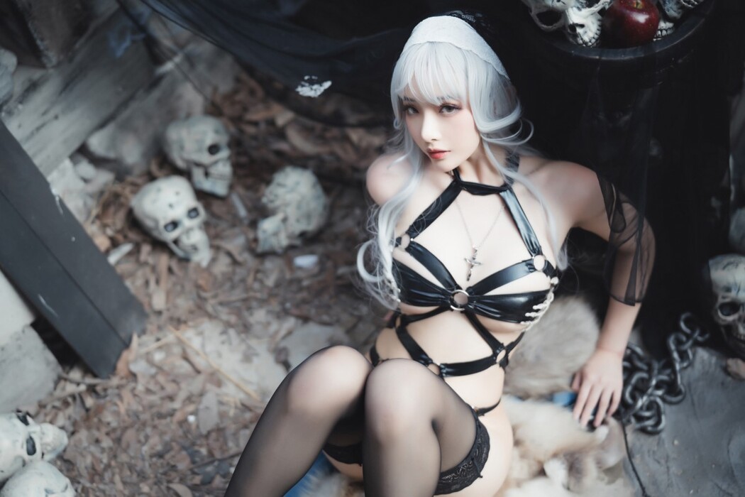 Coser@雯妹不讲道理 Vol.045 暗黑修女