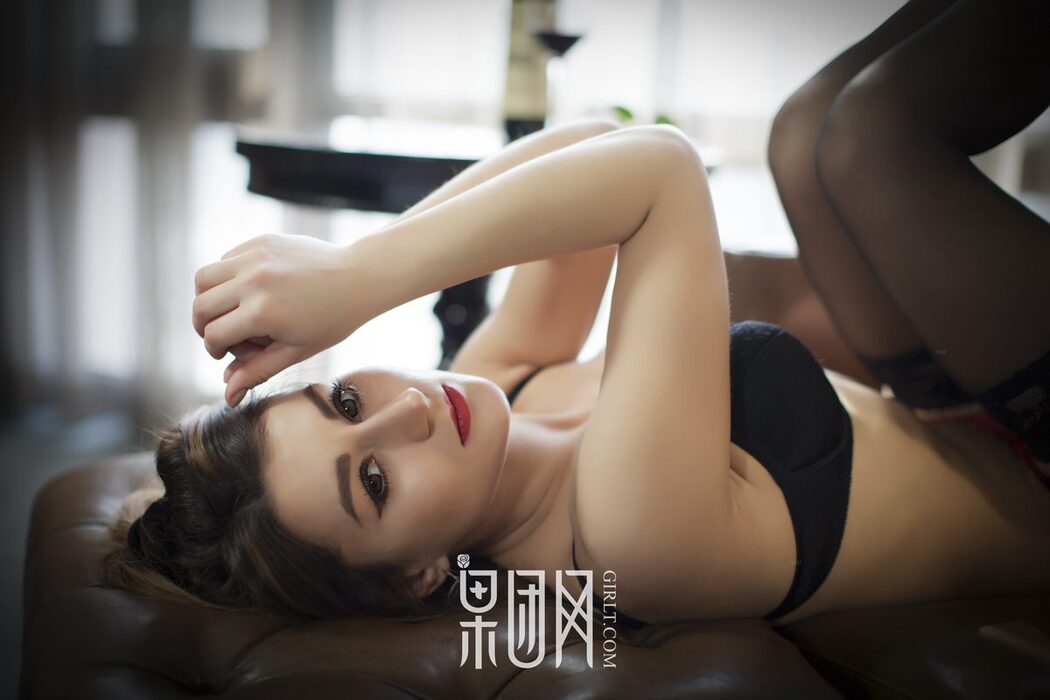Girlt果团网 No.060 Guo Tuan Wang