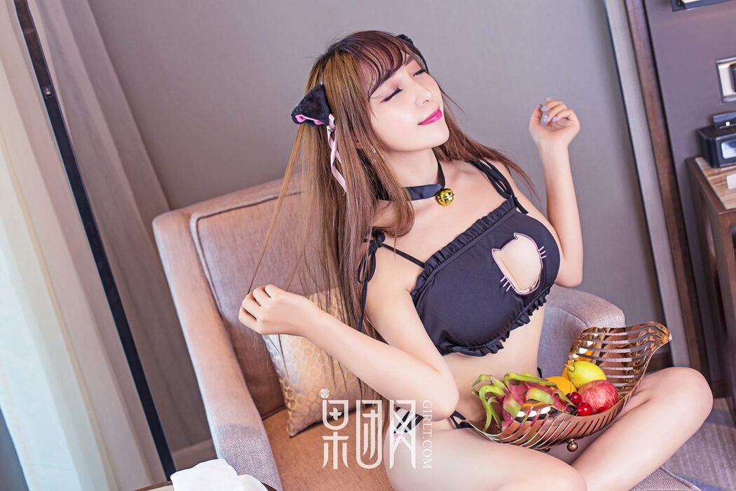 Girlt果团网 No.076 Huang Xin Yuan