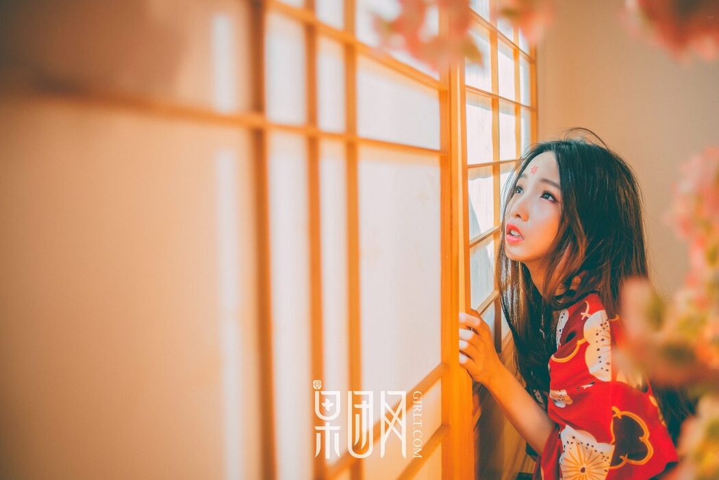 Girlt果团网 No.065 Mai Ko