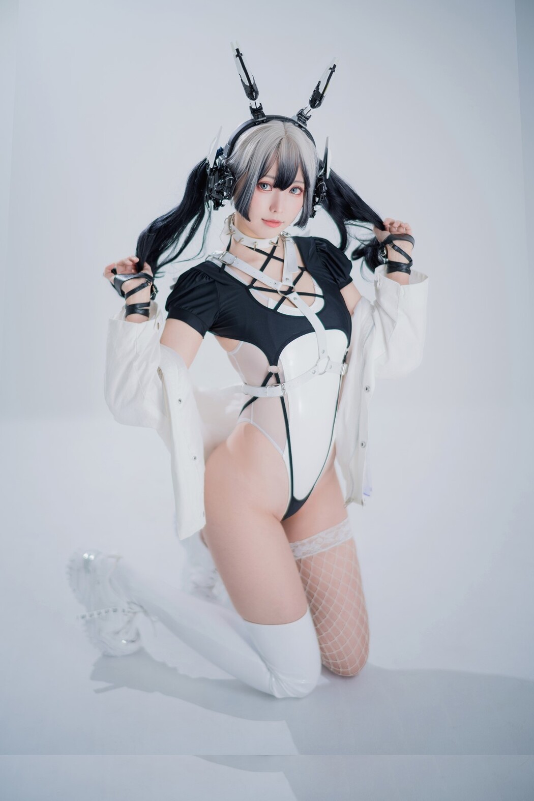 Coser@Ely – Cyber Girl Blanche