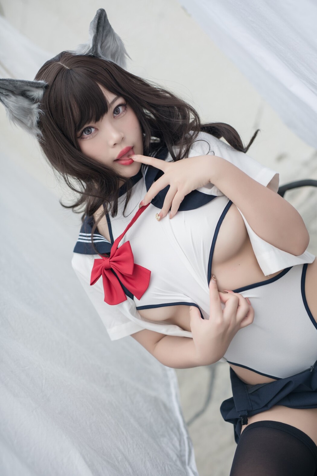 Coser@白烨 Vol.047 魅惑狼姐姐 室外