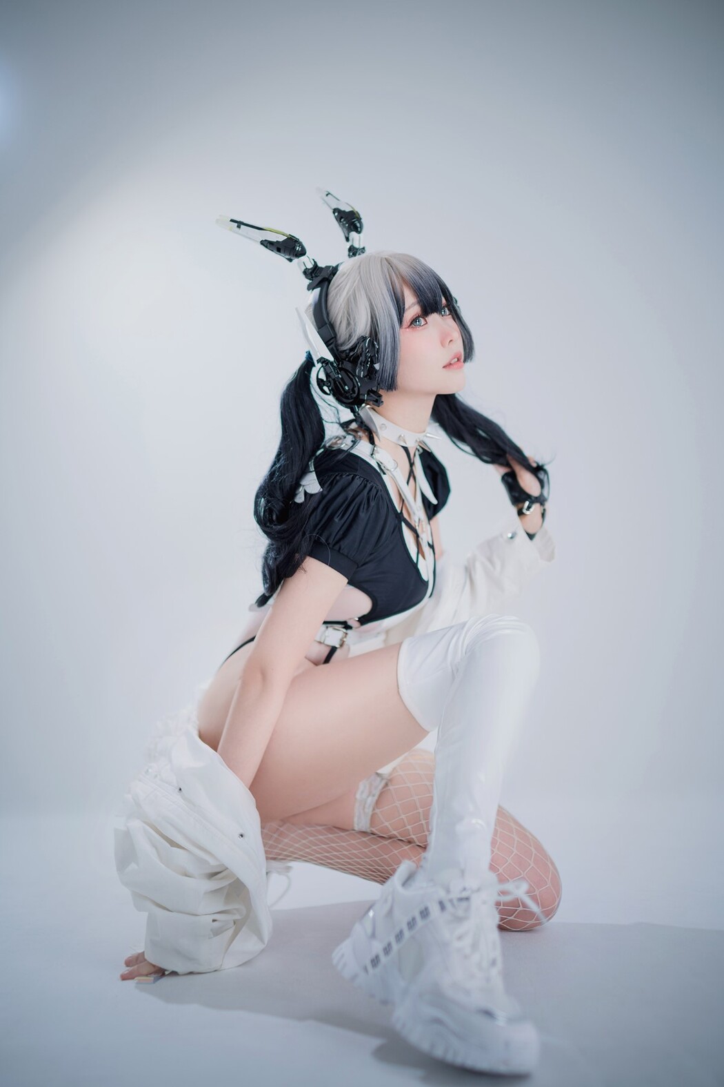 Coser@Ely – Cyber Girl Blanche