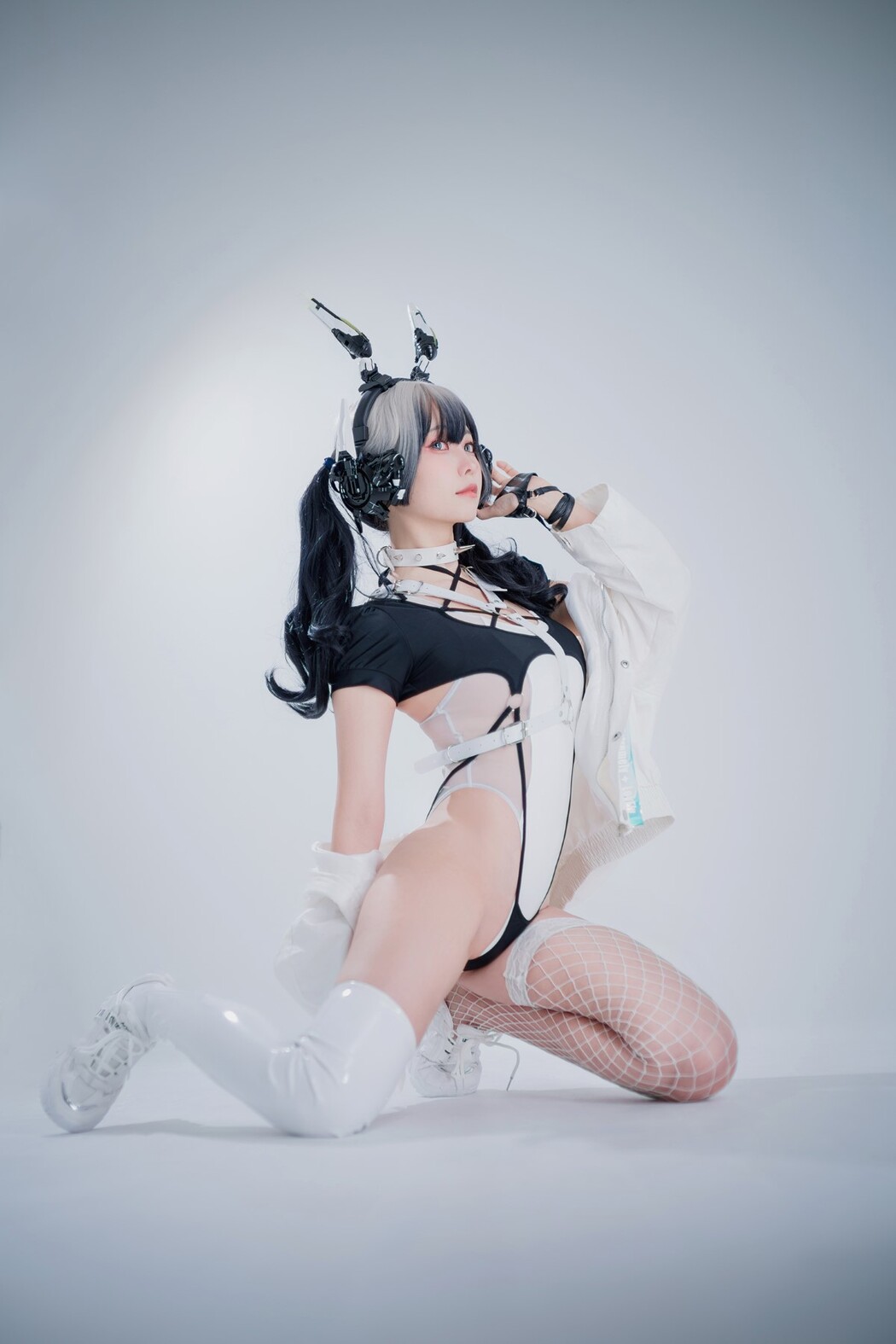 Coser@Ely – Cyber Girl Blanche