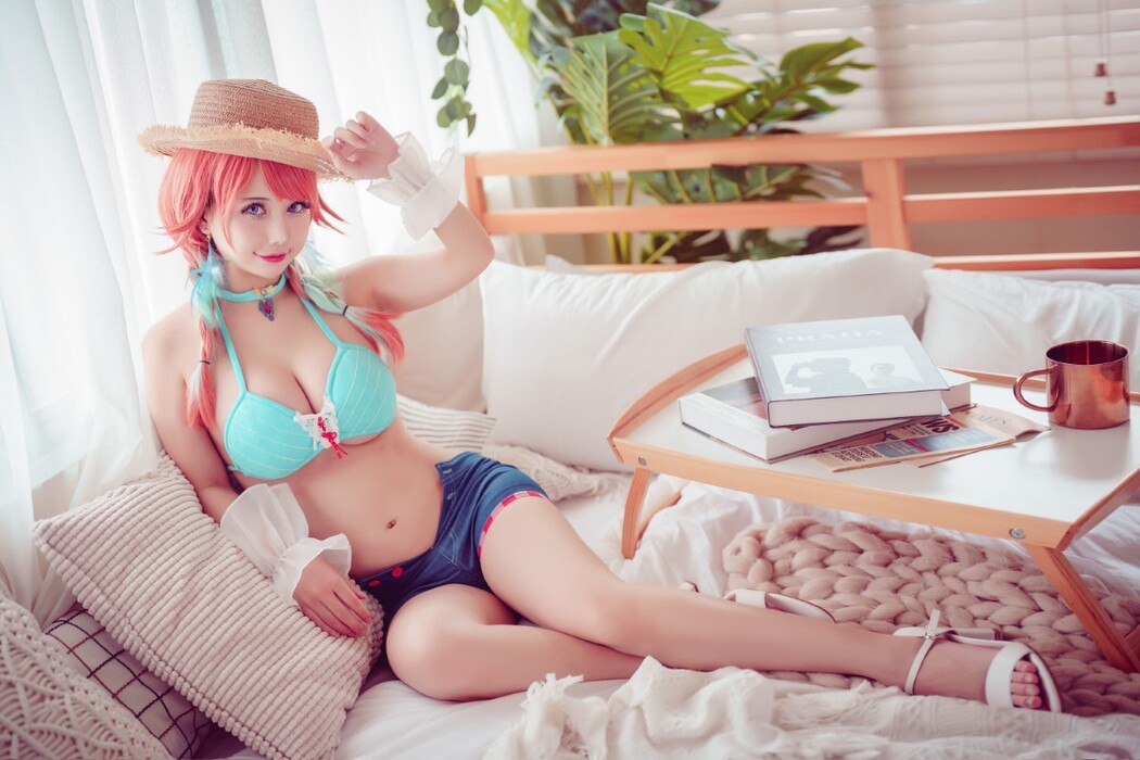 Coser@Okita Rinka – Takanashi Kiara Beach