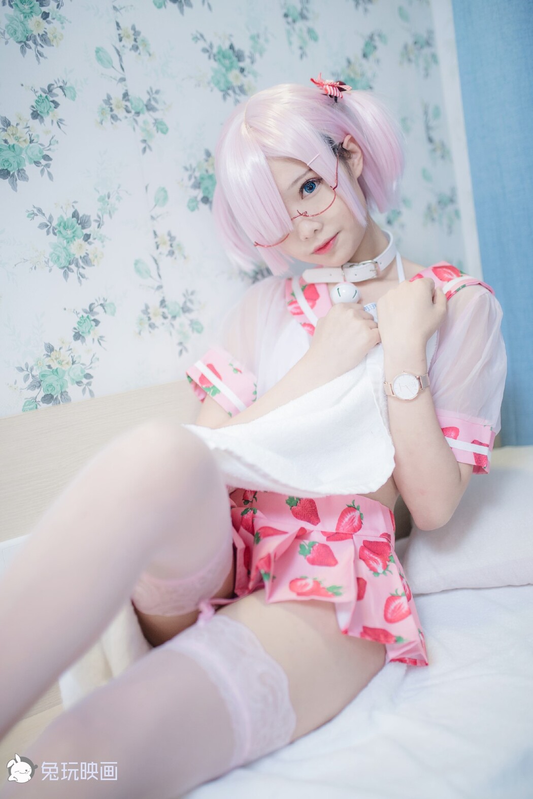 Coser@兔玩映画 Vol.016 草莓裙